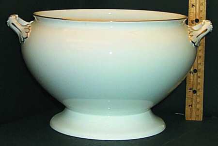Nordic (Gold Trim) Tureen No Lid
