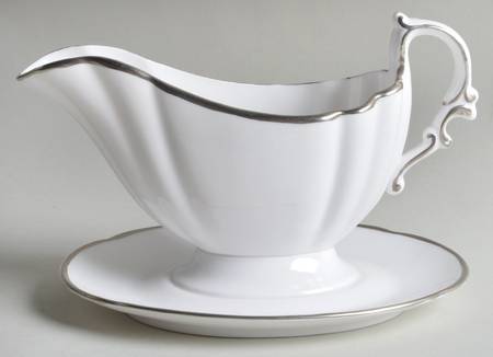 Nordic (Platinum Trim) Gravy Boat with Attached Underplate