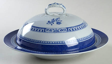 Old Bedford Blue Muffin Dish & Lid