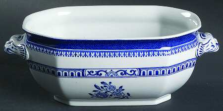 Old Bedford Blue Sauce Boat No LId