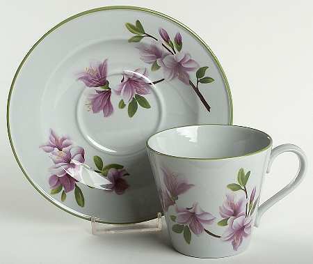 Oriental Flowers Flat Cup & Saucer Set