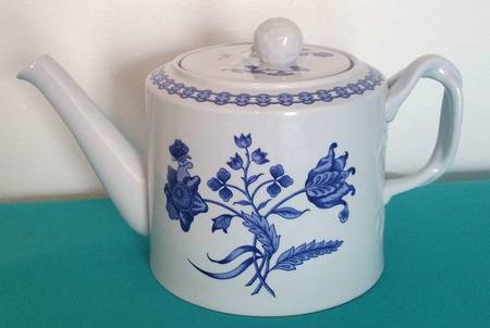 Palace Garden Blue Teapot & Lid