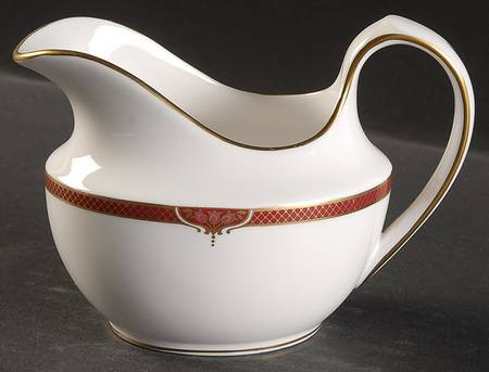 Petit Bordeaux Creamer