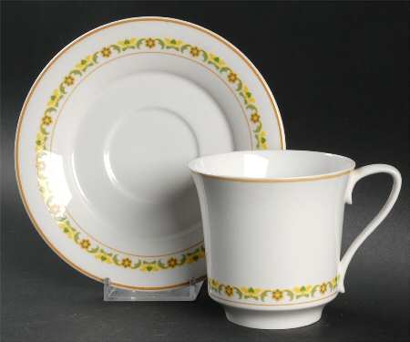 Petite Fleur Flat Cup & Saucer Set