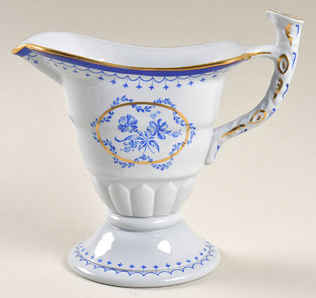 Pembrook Creamer