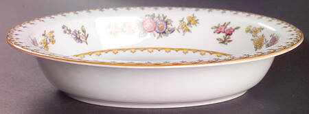 Peplow (Yellow Trim) 9" Oval Vegetable Bowl