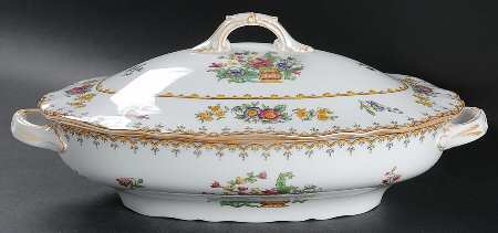 Peplow (Yellow Trim) Oval Covered Vegetable