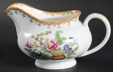 Peplow (Yellow Trim) Creamer