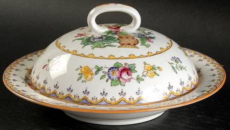 Peplow (Yellow Trim) Round Covered Butter