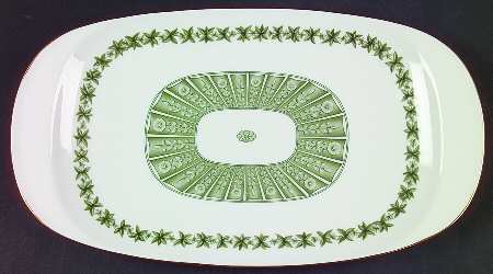 Provence (YC843, Green Leaves) Large Sandwich Tray