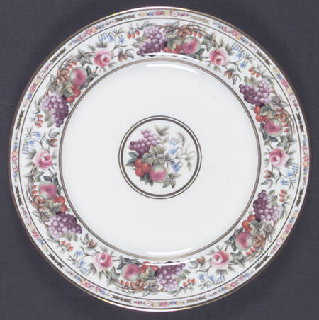 Provence (F1782-V, Y8599-U, Fruit Rim) Salad Plate
