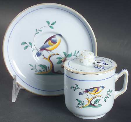 Queen's Bird (Y4973, Blue Gray Body) 2 Pc Pot de Creme w/Lid & Base