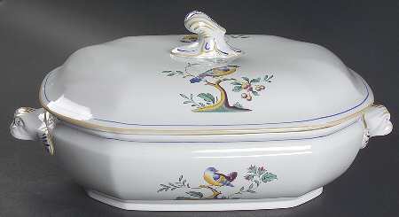 Queen's Bird (Y4973, Blue Gray Body) Oval Covered Vegetable