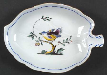 Queen's Bird (Y4973, Blue Gray Body) 7" Leaf Dish