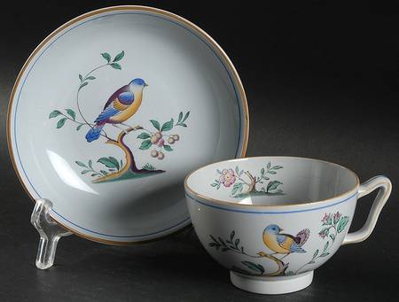 Queen's Bird (Y4973, Blue Gray Body) Canton Shape Footed Cup & Saucer Set