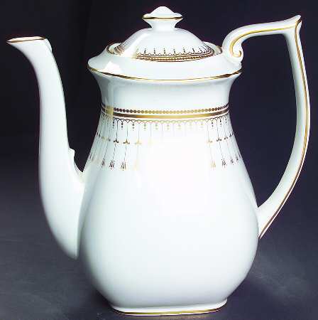 Queen's Gate Coffee Pot & Lid