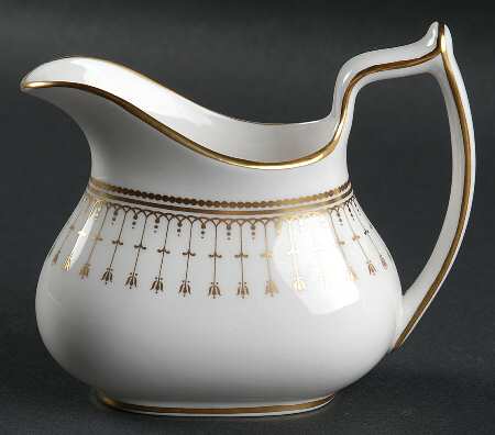 Queen's Gate Creamer