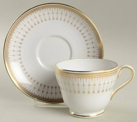 Queen's Gate Footed Cup & Saucer Set