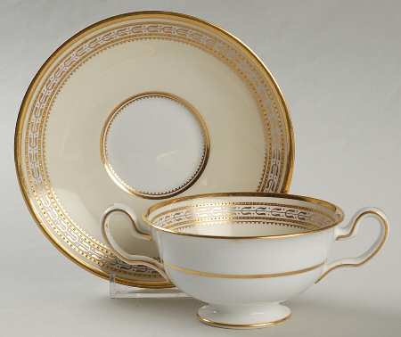 R3716 Footed Bouillon Cup & Saucer
