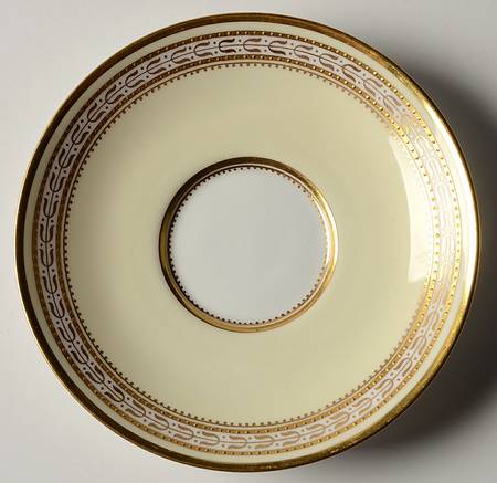 R3716 Saucer