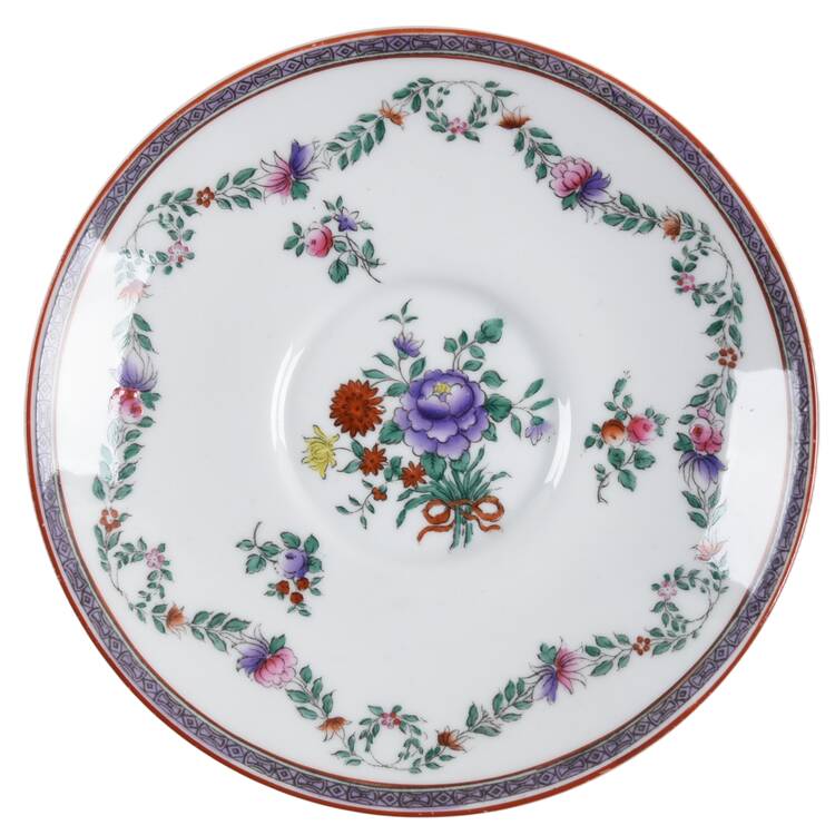 R3912 Saucer