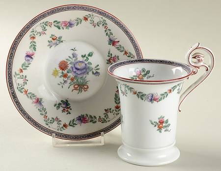R3912 Chocolate Cup & Saucer Set