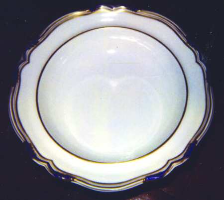 R4415 by Spode