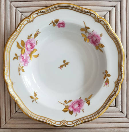 R583 by Spode