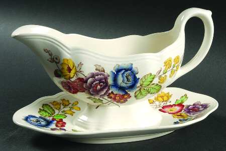 Rembrandt Gravy Boat with Attached Underplate