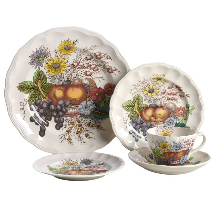 Reynolds 40  Piece Estate Set