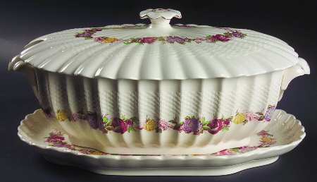 Rose Briar Tureen & Lid w/Underplate