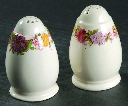 Rose Briar Salt & Pepper Set