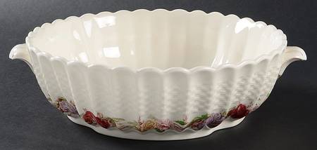 Rose Briar Round Vegetable No Lid