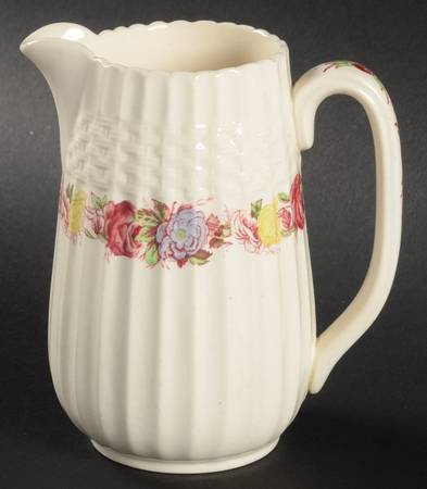 Rose Briar 8 Oz Pitcher