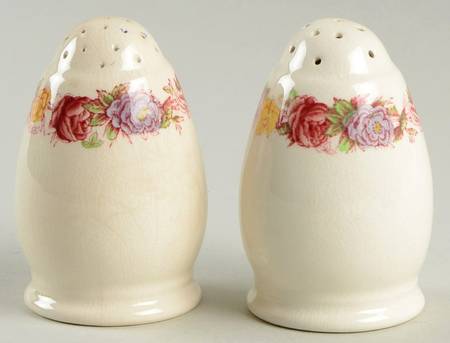 Rose Briar Salt & Pepper Set