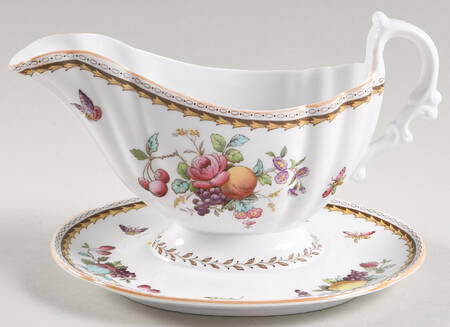 Rockingham Gravy Boat with Attached Underplate