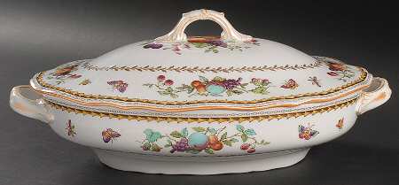 Rockingham Oval Covered Vegetable