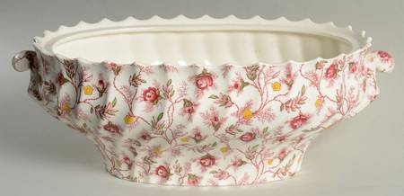 Rosebud Chintz (2-8401, Pink Vine) Oval Tureen No Lid