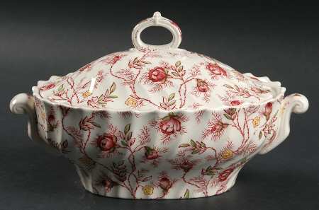 Rosebud Chintz (2-8401, Pink Vine) Gravy Boat & Lid
