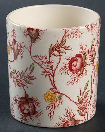 Rosebud Chintz (2-8401, Pink Vine) Cigarette Holder