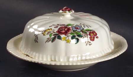 Romney (Gadroon Shape) Round Covered Butter