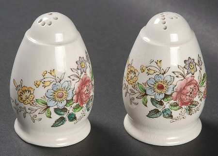 Romney (Gadroon Shape) Salt & Pepper Set