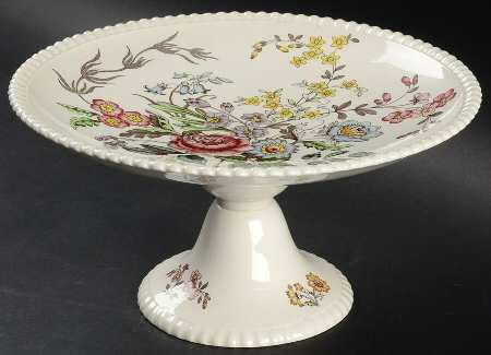 Romney (Gadroon Shape) 9" Diameter Pedestal Cake Stand