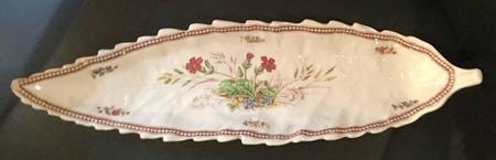 Rosalie 15" Leaf Dish