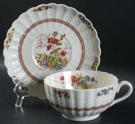 Rosalie Oversized Cup & Saucer Set