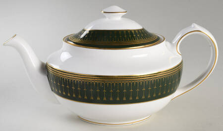 Royal Windsor Teapot & Lid