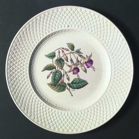 S1990 Dinner Plate