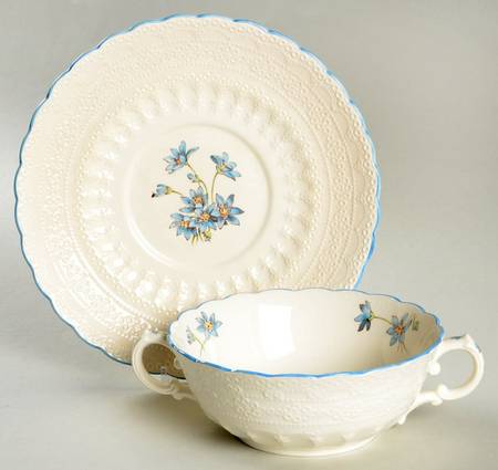 S427 Footed Cream Soup Bowl & Saucer Set