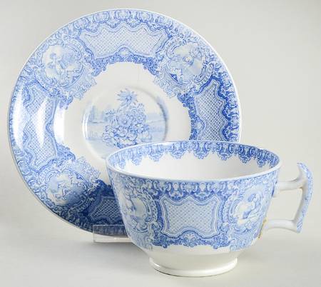 Seasons Blue Oversized Cup & Saucer Set