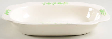 Shamrock 9" Oval Vegetable Bowl
